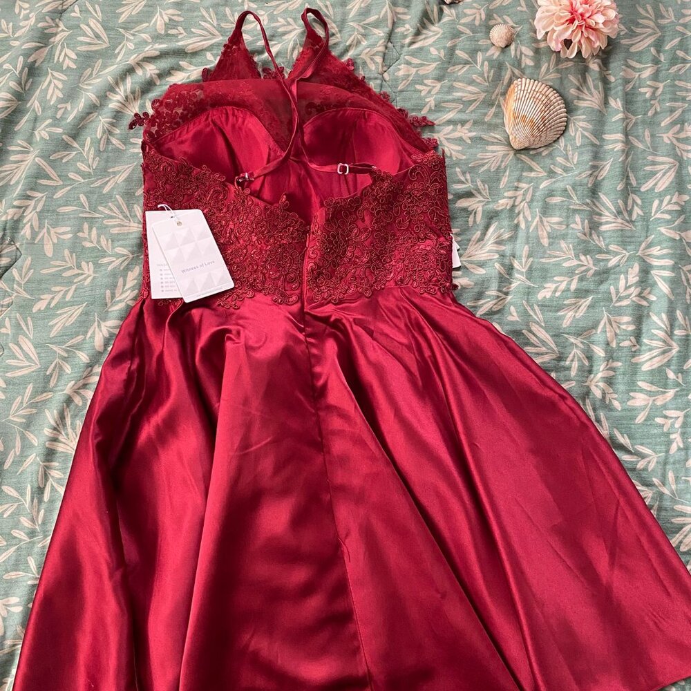 Party drees - Picture 3 of 3
